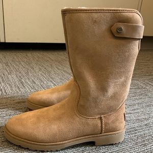 Ugg cowgirl boots brand new